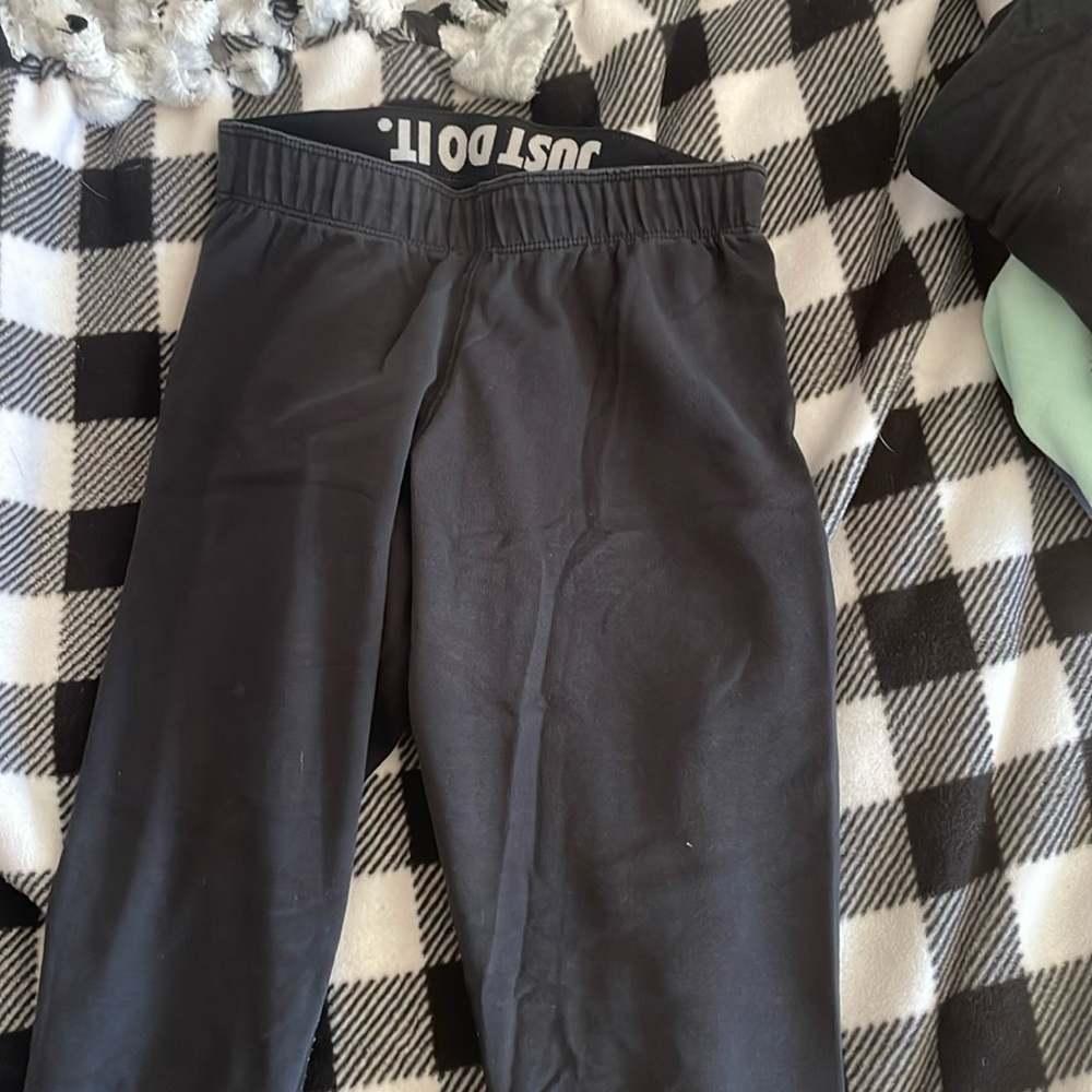 Nike black leggings